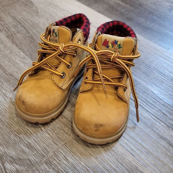 Munchkin Leather Rugged Baby Boots - Picture 1 of 7